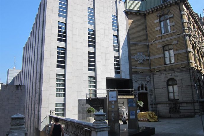 Archivo - Hotel Mercure Jardines de Albia de Bilbao