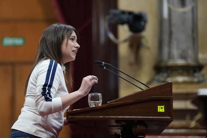 Archivo - La diputada de la CUP Laure Vega