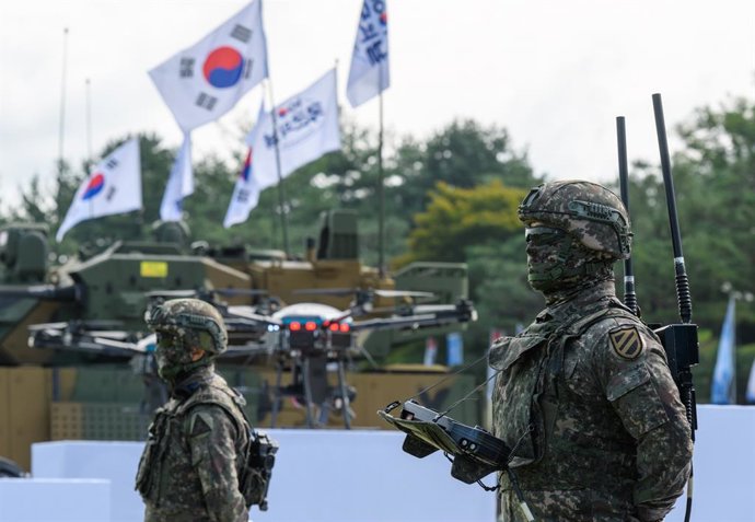 Archivo - Imagen de archivo de miltiares del Ejército de Corea del Sur durante una serie de maniobras.