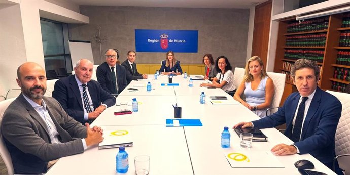 La Comunidad amplía en 14 millones las líneas de financiación del Icref