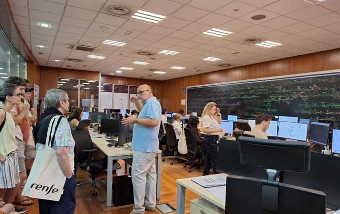 Visita al Centre de Gestió de Rodalies al Clot