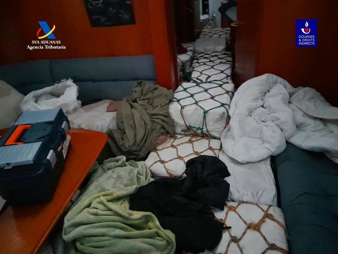 Cocaína localizada en el interior de un velero en el marco de la operación 'Doncella'