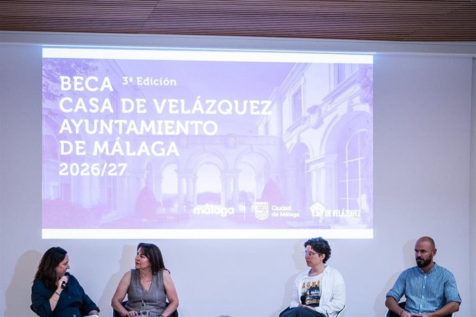 Presentación de la tercera edición de la Beca Casa de Velázquez que concede el Ayuntamiento de Málaga.