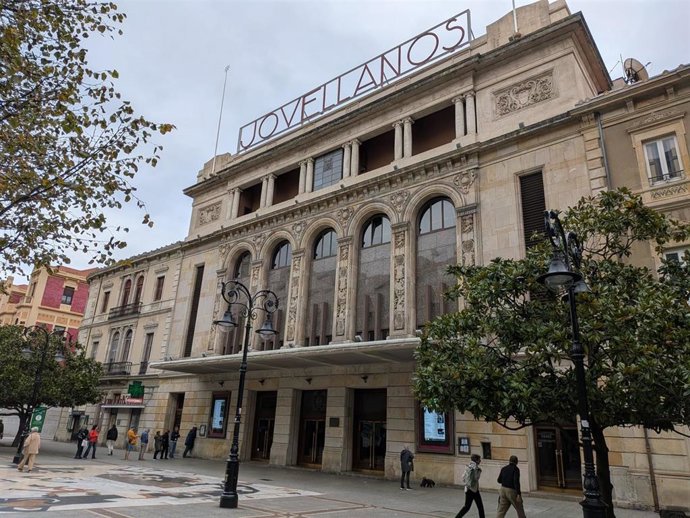 Archivo - Teatro Jovellanos, en Gijón