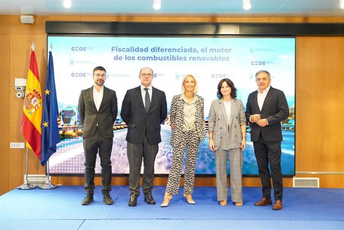 Presentación del informe 'Fiscalidad diferenciada para los combustibles renovables' elaborado por WSP (anteriormente Ricardo), que ha presentado la Plataforma para los Combustibles Renovables.