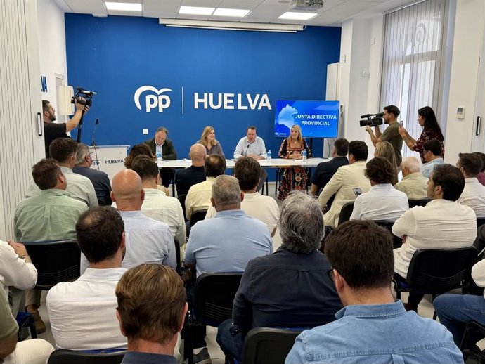 Reunión de la Junta Directiva del PP de Huelva.