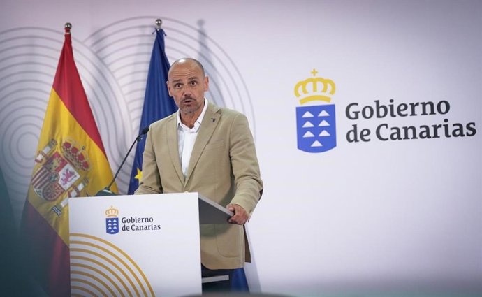 Archivo - El portavoz del Gobierno de Canarias, Alfonso Cabello