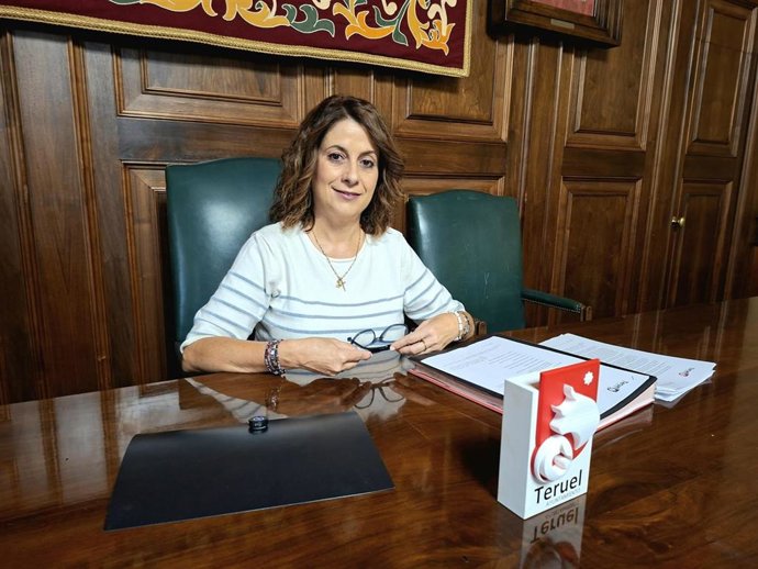 La nueva contratación, con una duración de 2 años, prorrogables por otros 2, permitirá garantizar la continuidad del servicio y la subrogación de las trabajadoras tras la situación generada por las dificultades de la empresa que hasta ahora lo gestionaba