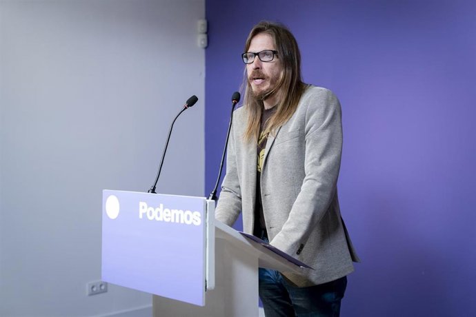 Archivo - El secretario de Organización y portavoz de Podemos, Pablo Fernández