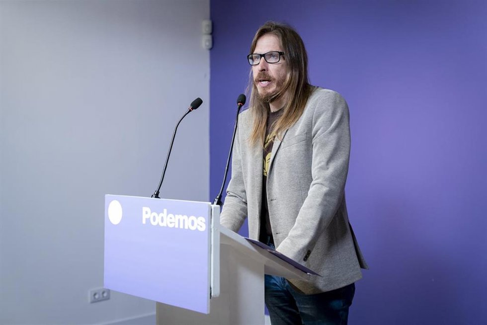 Archivo - El secretario de Organización y portavoz de Podemos, Pablo Fernández