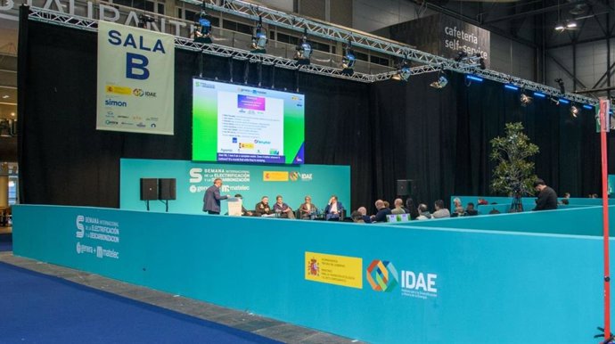 Phoenix Contact se suma como patrocinador del Global Forum de Semana Internacional de la Electrificación y la Descarbonización.