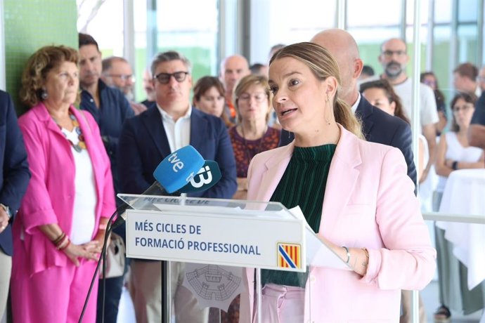 Prohens durante la inauguración del curso de FP en Menorca