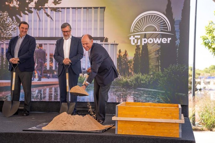 Archivo - Primera piedra de la filial TR Power