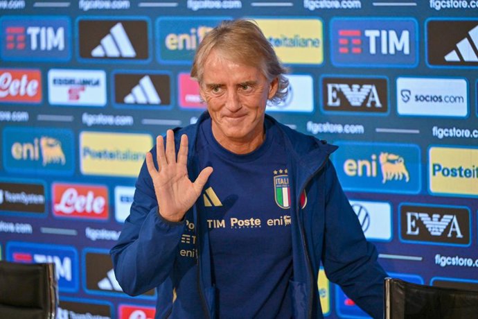 Florence, Italy: IPA88803677 - Italy's head coach Roberto Mancini during a press conference held by Italy's coach Roberto Mancini following a UEFA Nations League soccer match in Florence, Italy, on September 21, 2026