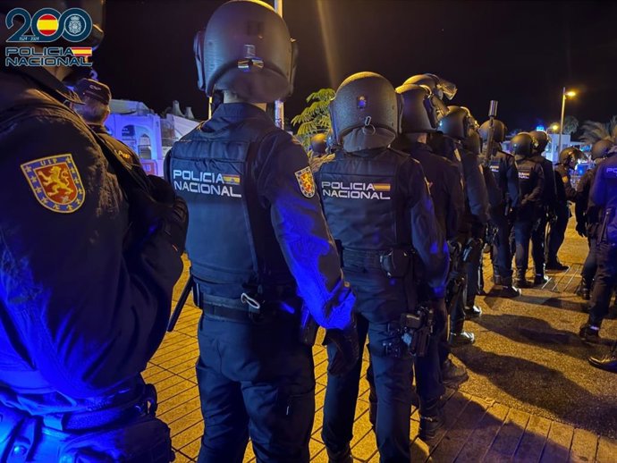Dispositivo de la Policía Nacional en la zona de ocio de Las Verónicas