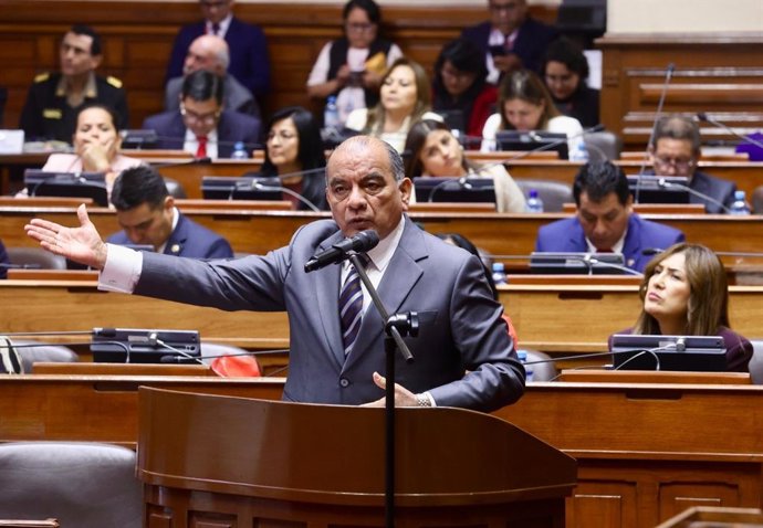 El ministro del Interior de Perú, César Astudillo