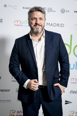 Archivo - El periodista Aimar Bretos durante el photocall de los premios MADO'25, en el Institut français de Madrid, a 26 de junio de 2025, en Madrid (España). Los Premios MADO se entregan anualmente durante las celebraciones del Orgullo en Madrid, organi