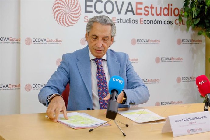 De Margarida durante la rueda de prensa.
