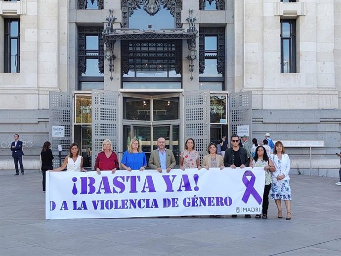 Cibeles manifiesta su condena al asesinato machista en Leganés ante unas cifras de violencia de género "no aceptables"