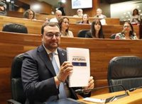 Barbón apela a la "responsabilidad" de los grupos para aprobar el presupuesto de 2027