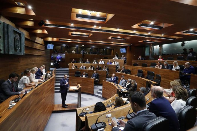 El presidente del Principado de Asturias, Adrián Barbón, en el Debate de Orientación Política General de 2026