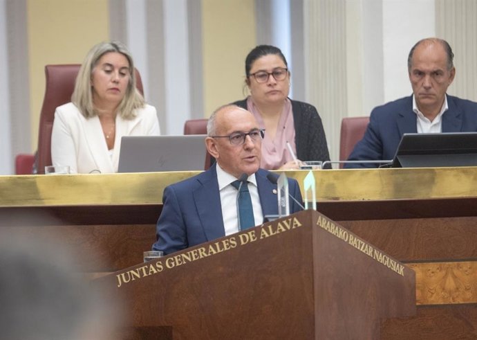 Ramiro González