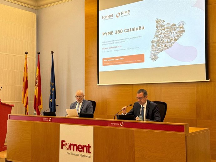 El director de Estudios y Economía de Foment del Treball, Salvador Guillermo, y el presidente del Consell Territorial de la Pime, Pep Garcia