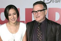 La hija de Robin Williams vuelve a denunciar los 'deepfakes' hechos con IA de su padre: "Tened un poco de vergüenza"