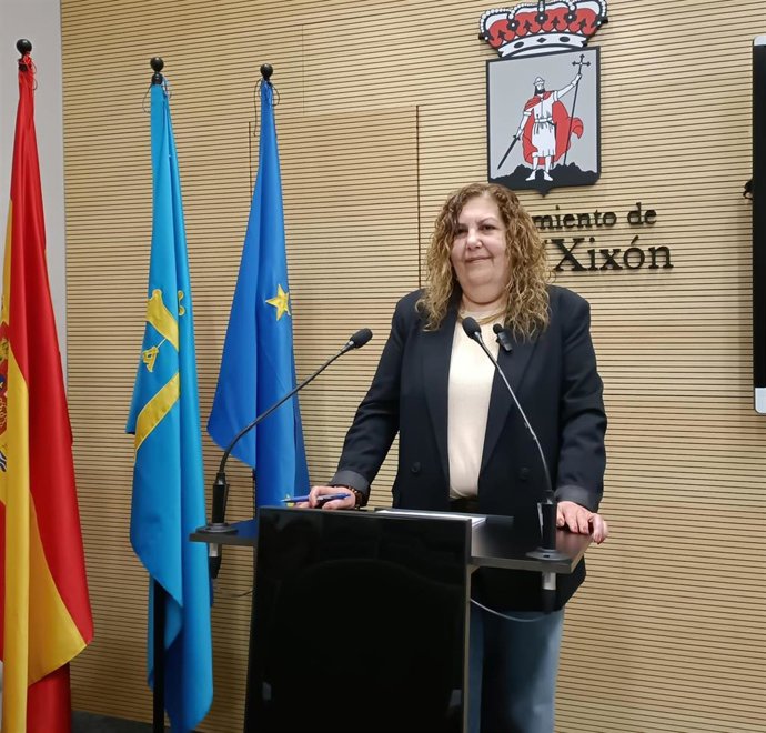 Archivo - La concejala del Grupo Municipal Socialista del Ayuntamiento de Gijón Marina Pineda.