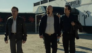 Desmantelan una red de prostitución en el tráiler de El castillo, con Raúl Arévalo, Omar Ayuso o Laia Marull