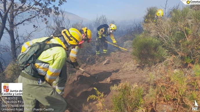 Estabilizado el incendio declarado en Puerto Castilla, en Ávila.