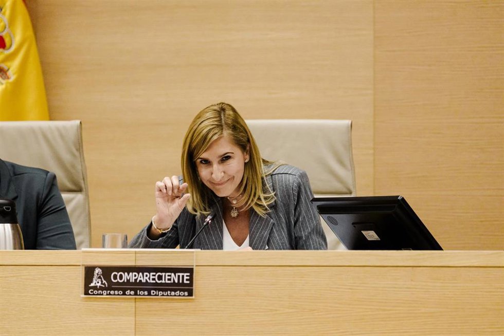 Archivo - La exconsellera de Justicia i Interior de la Generalitat Valenciana Salomé Pradas, comparece ante la Comisión de Investigación de la dana, en el Congreso de los Diputados, a 15 de diciembre de 2025, en Madrid (España). 