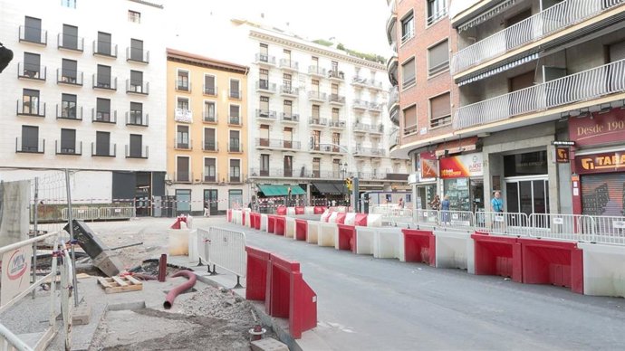 Obras en la calle Coso de Zaragoza