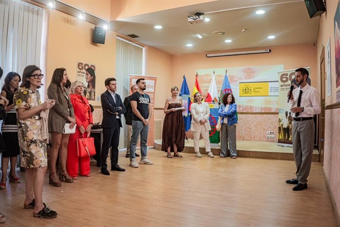 Inauguración de la exposición 'Itinerancias: El Viaje Rom'