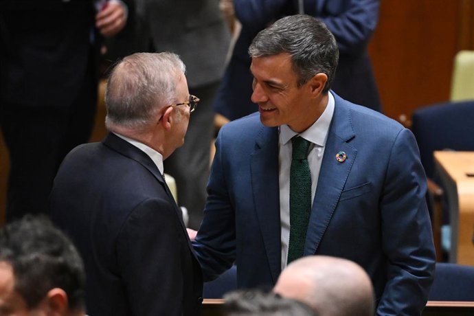 O presidente do Governo, Pedro Sánchez (à direita), durante um encontro da ONU, em 21 de setembro de 2026, em Nova York (Estados Unidos). Sánchez viajou para Nova York para participar da Semana de Alto Nível das Nações Unidas.