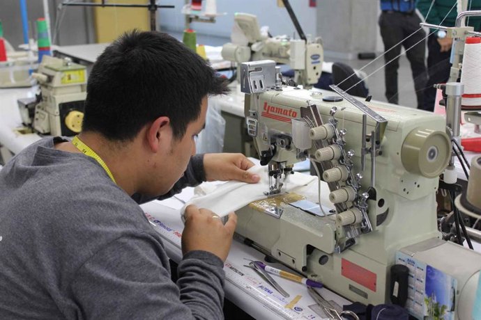 Archivo - Perú.- Trabajar este 29 de junio puede aumentar tu ingreso: conoce cuánto podrías ganar