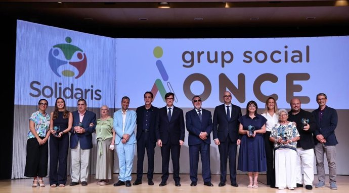 Entrega de Premios Solidarios 2026 del Grupo Social ONCE en una gala presidida por el presidente de la Generalitat de Catalunya, Salvador Illa, y el presidente de la ONCE, Miguel Carballeda