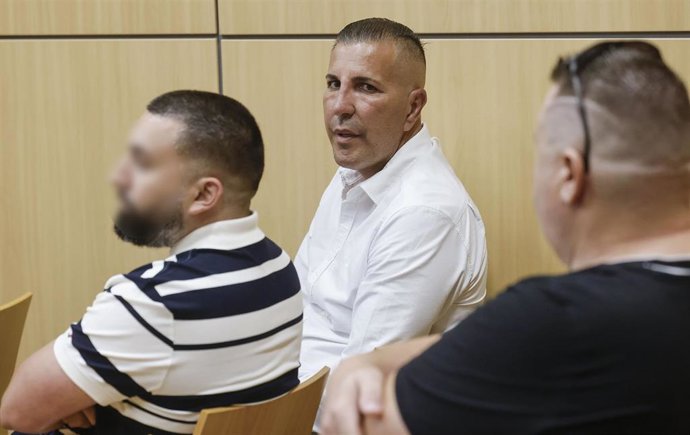 Archivo - El hermano de Antonio Anglés, Joaquín Martins Monroig, durante un juicio, en los Juzgados de Valencia, a 1 de julio de 2026, en Valencia, Comunidad Valenciana (España). Joaquín Martins Monroig (Mauricio Anglés, antes de cambiarse el nombre y los