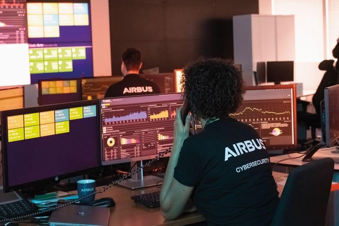 Expertos en ciberseguridad de Airbus