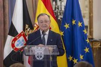 Vivas, sobre las carpas alquiladas hasta agosto de 2027: "No vamos a consentir un megacentro de inmigrantes en Ceuta"