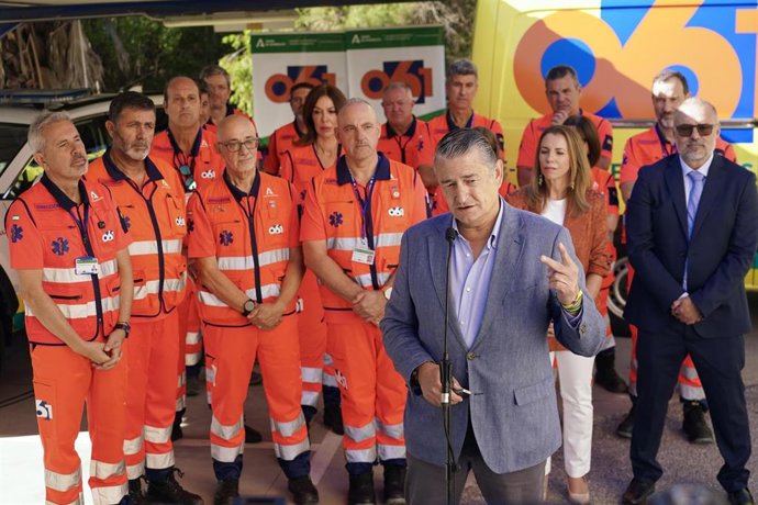 El vicepresidente primero de la Junta y consejero de Presidencia, Sanidad y Emergencias, Antonio Sanz, interviene tras presentar las nuevas tablets para los servicios del 061 Emergencias Sanitarias de Andalucía. A 23 de septiembre de 2026 en Málaga (Andal