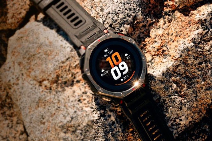 Imagen del Amazfit T-Rex Dual Solar.