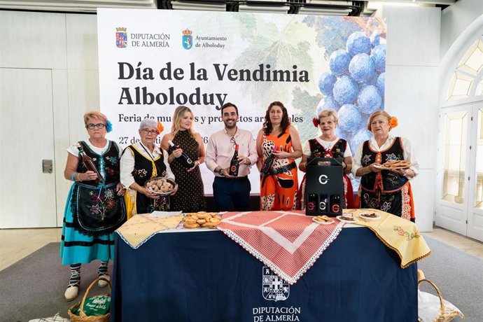 Presentación del Día de la Vendimia de Alboloduy (Almería).