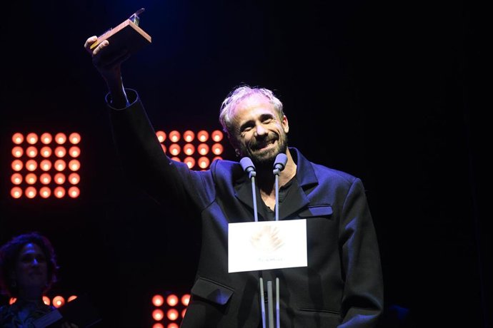 Archivo - Oriol Pla durante la gala de entrega de los Premios Unión de Actores y Actrices, a 10 de marzo de 2025, en Madrid (España). Estos premios anuales se caracterizan porque es la propia afiliación a la Unión de Actores y Actrices la que mediante vot