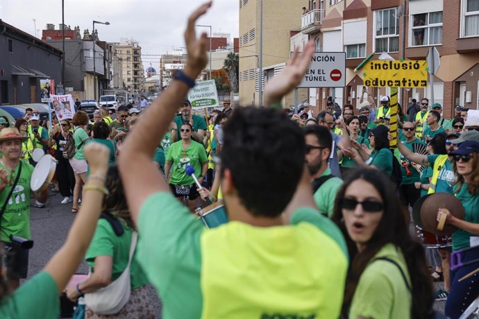 Archivo - Arxiu - Manifestació de docents. Arxiu. 