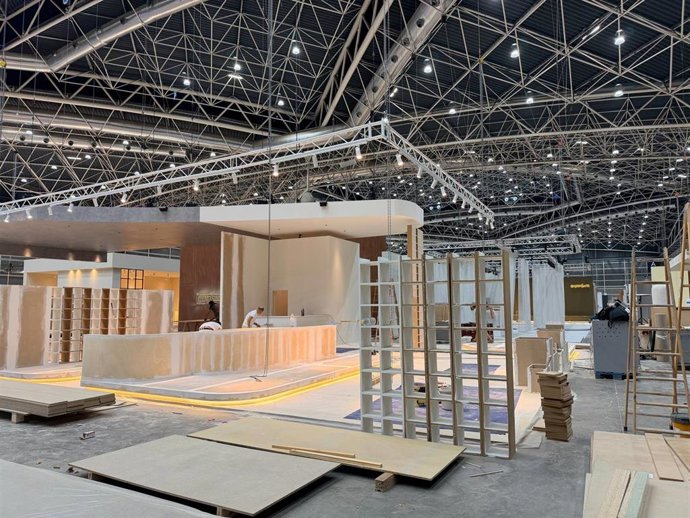 Preparativos para 'València Inspira Diseño' en Feria Valencia
