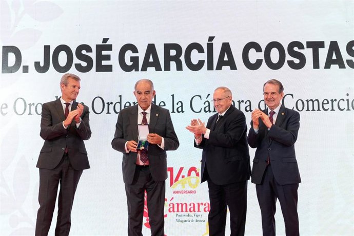 Imagen del momento del homenaje.