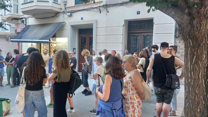 Concentración en Palma en solidaridad por el desahucio de Maricarmen.