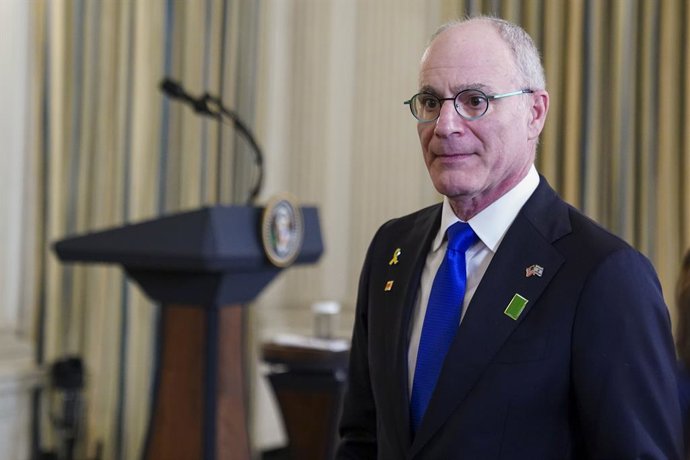 Archivo - September 29, 2025, Washington, District Of Columbia, USA: Yechiel (Michael) Leiter, Ambassador of Israel to the United States arrives prior to United States President Donald J Trump and Prime Minister Benjamin Netanyhu of Israelâ€s joint press 