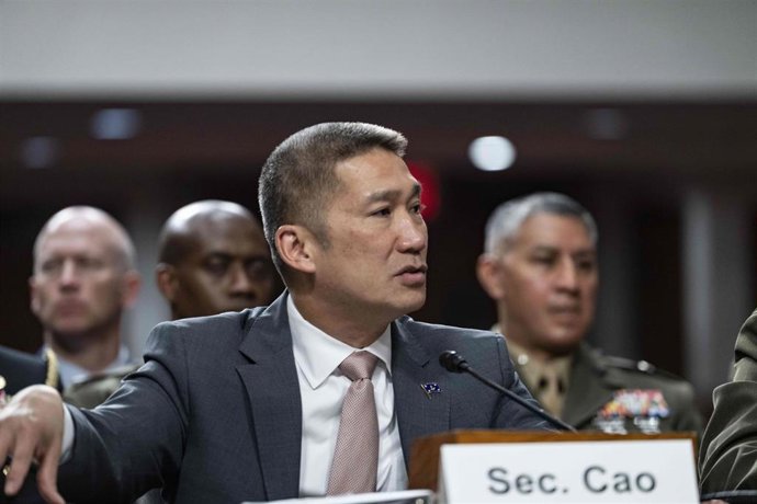Archivo - El secretario interino de la Marina de los Estados Unidos, Hung Cao, presta testimonio ante el Comité de Servicios Armados del Senado